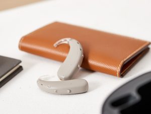 2024新款特大功率耳背式助听器：丹麦唯听助听器声浪系列